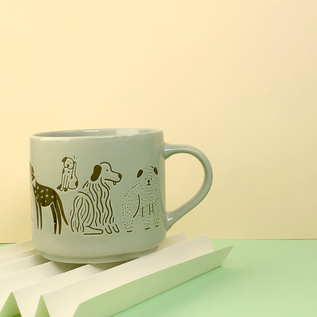 LITTLE PUPPIES IN THE SUNSHINE